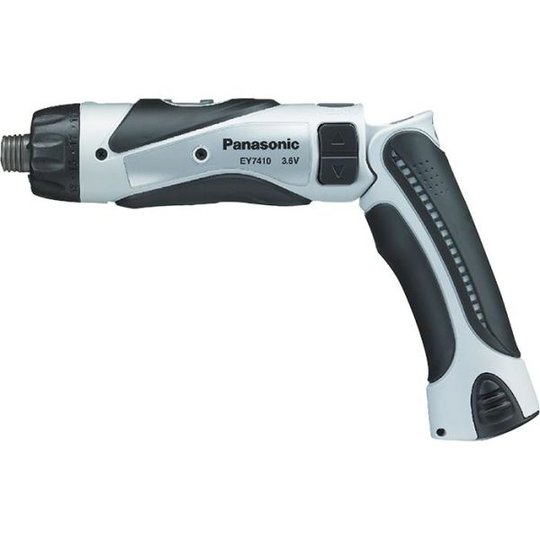 Panasonic EY7410LA2S Ruuvinväännin sis. 1,5 Ah:n akut ja laturin