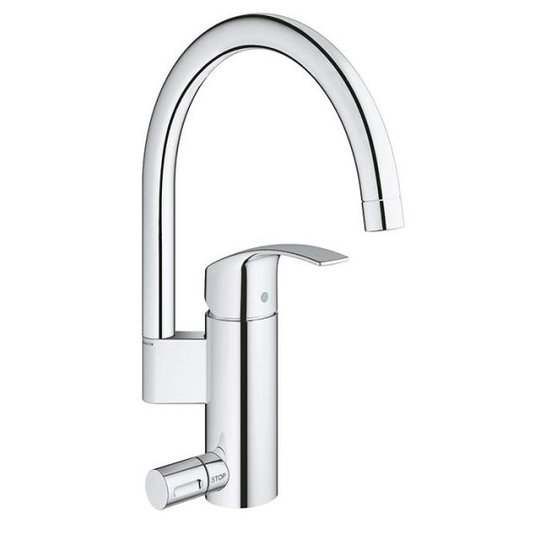 Grohe Eurosmart 33490002 Keittiöhana astianpesukoneen liitännällä.