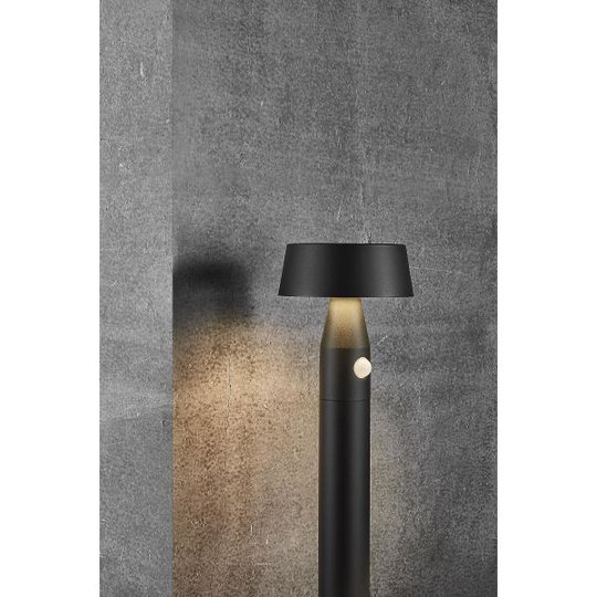 Nordlux Nama 50 Puutarhavalaisin aurinkoenergialla toimiva