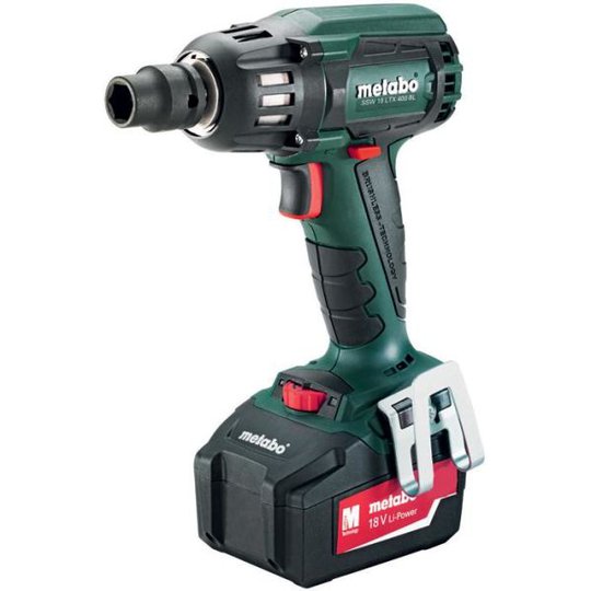 Metabo SSW 18 LTX 400 BL Mutterinväännin sis. 5,2 Ah:n akut ja laturin