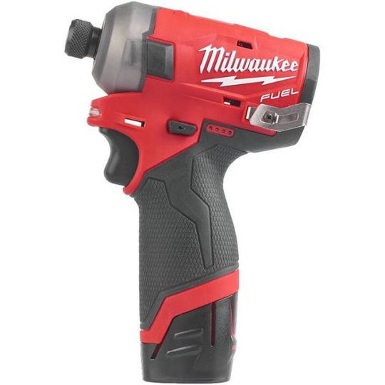 Milwaukee M12 FQID-202X Iskevä ruuvinväännin 2,0 Ah akuilla ja laturilla