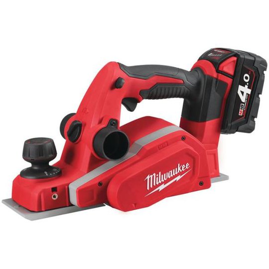 Milwaukee M18 BP-402C Höylä sis. akut ja laturin